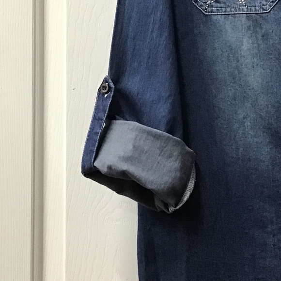 NWT denim blue blouse jacket Swarovski Crystal Aurora Borealis crunch - Picture 2 of 5